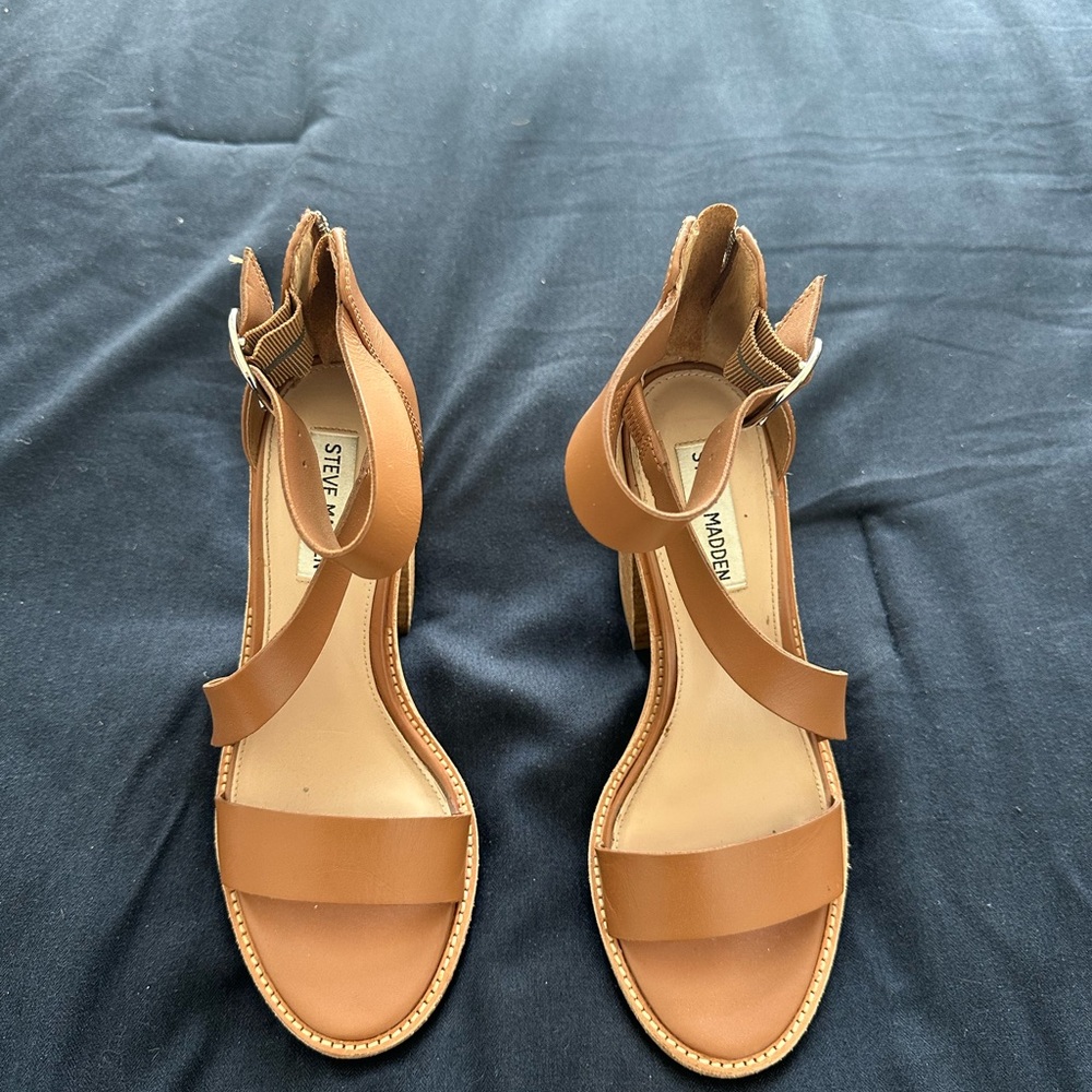 Steve Madden Tan Block Heel Sandals